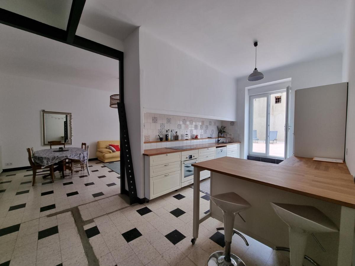 T4- Terrasse 50M², Garage, Centre-Ville Narbonne Exteriör bild